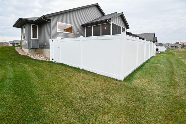 3720 Bluebird Drive SW, Cedar Rapids, IA 52404