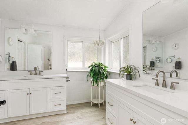 2705 Silver Crest Court, Langley, WA 98260