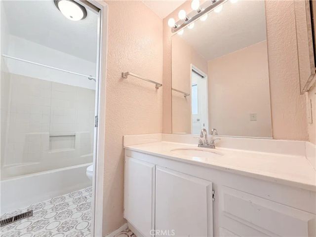 14312 Dover, Mojave, CA 93501