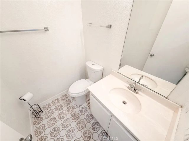 14312 Dover, Mojave, CA 93501