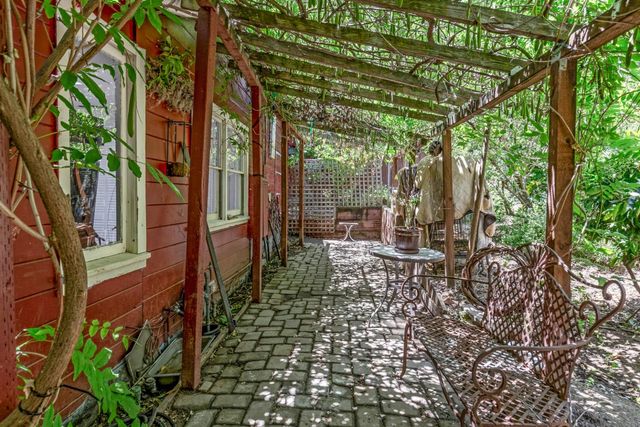 1615 Edgewood Road, Redwood City, CA 94062