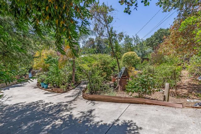 1615 Edgewood Road, Redwood City, CA 94062