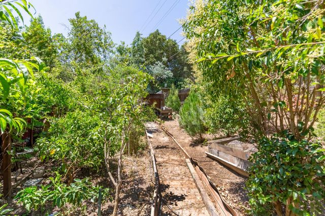 1615 Edgewood Road, Redwood City, CA 94062