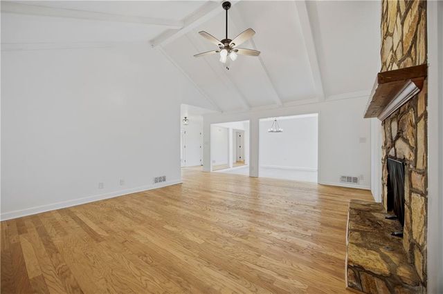 495 Knoll Woods Drive, Roswell, GA 30075
