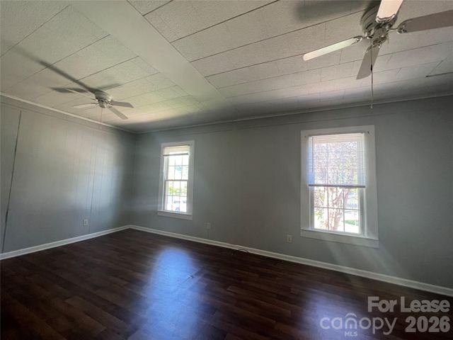 363 Pine Street, Mount Holly, NC 28120