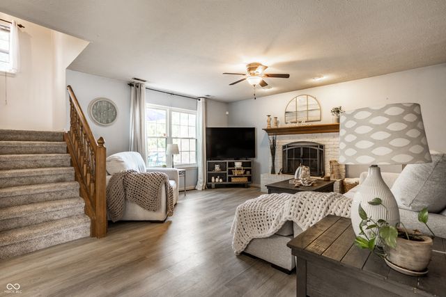 12854 Sovereign Lane, Fishers, IN 46038