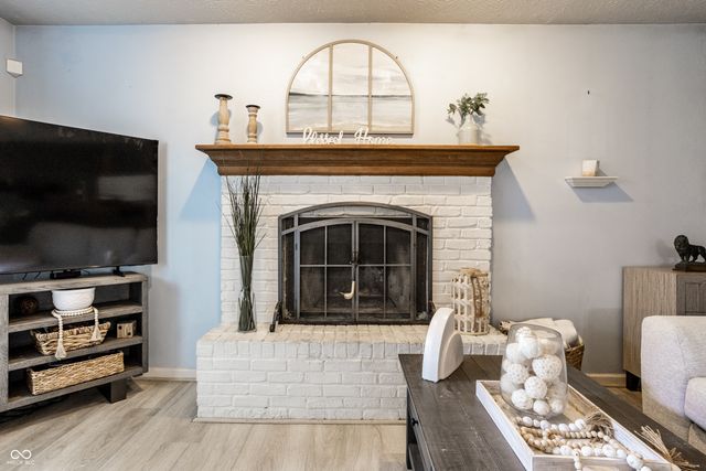 12854 Sovereign Lane, Fishers, IN 46038