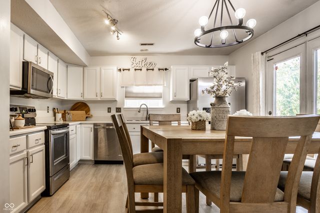12854 Sovereign Lane, Fishers, IN 46038
