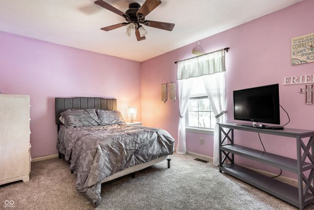 12854 Sovereign Lane, Fishers, IN 46038