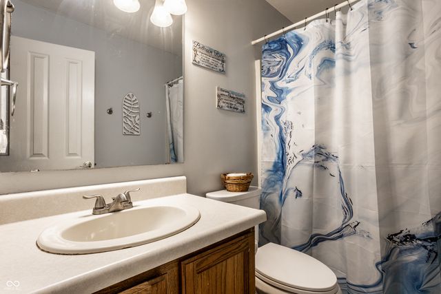 12854 Sovereign Lane, Fishers, IN 46038