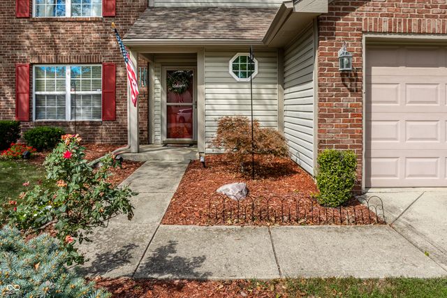 12854 Sovereign Lane, Fishers, IN 46038