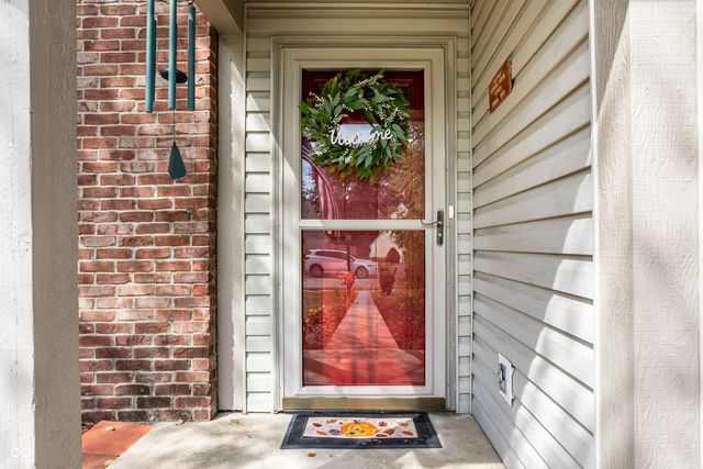 12854 Sovereign Lane, Fishers, IN 46038