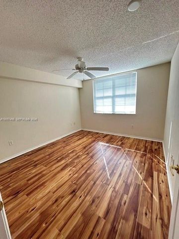 1801 N Flagler Drive 822, West Palm Beach, FL 33407