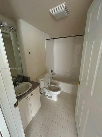 1801 N Flagler Drive 822, West Palm Beach, FL 33407