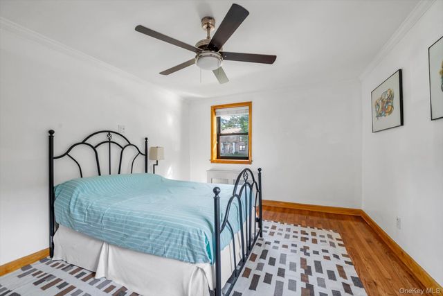 2 W Mill Drive 1B, Great Neck, NY 11021