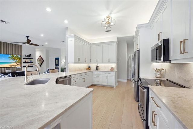 11569 Longshore WAY E, Naples, FL 34119