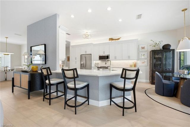 11569 Longshore WAY E, Naples, FL 34119