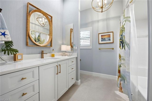11569 Longshore WAY E, Naples, FL 34119