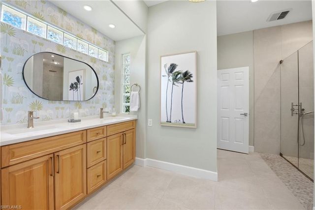 11569 Longshore WAY E, Naples, FL 34119