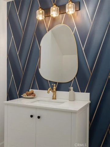 5118 Hub Street, Los Angeles, CA 90042