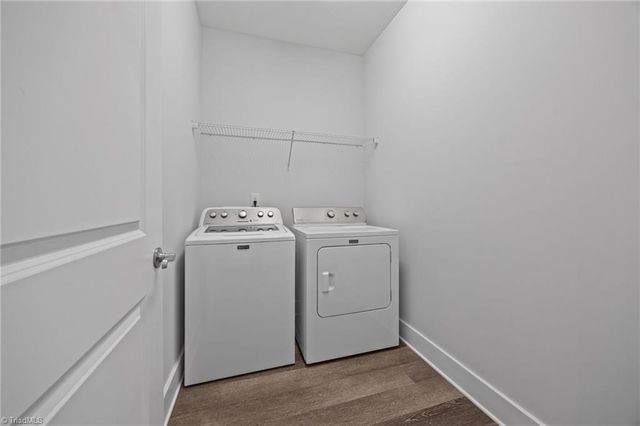 3903 Sudley Point, Jamestown, NC 27282