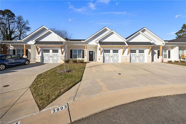 3903 Sudley Point, Jamestown, NC 27282