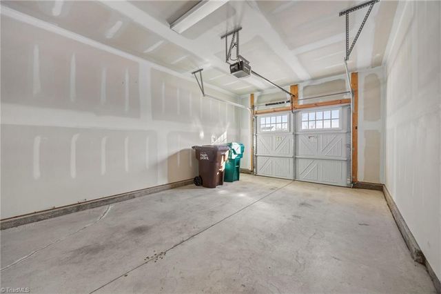 3903 Sudley Point, Jamestown, NC 27282