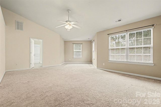 16014 Raptor Court, Charlotte, NC 28278