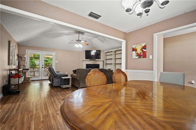 7711 Creekwood Drive, Mobile, AL 36695