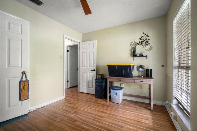 7711 Creekwood Drive, Mobile, AL 36695