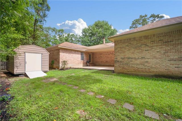 7711 Creekwood Drive, Mobile, AL 36695