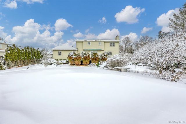 40 Cragmere Oval, New City, NY 10956