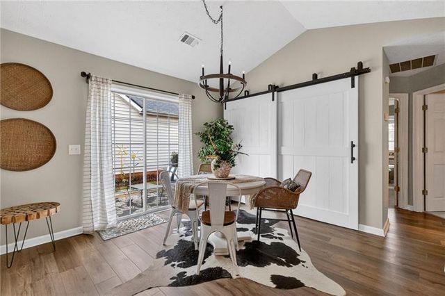 513 Stanford Place, Woodstock, GA 30188