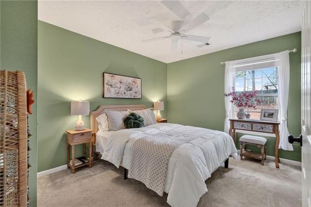 513 Stanford Place, Woodstock, GA 30188