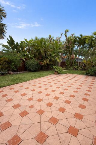 1483 SE 22nd Ln, Homestead, FL 33035