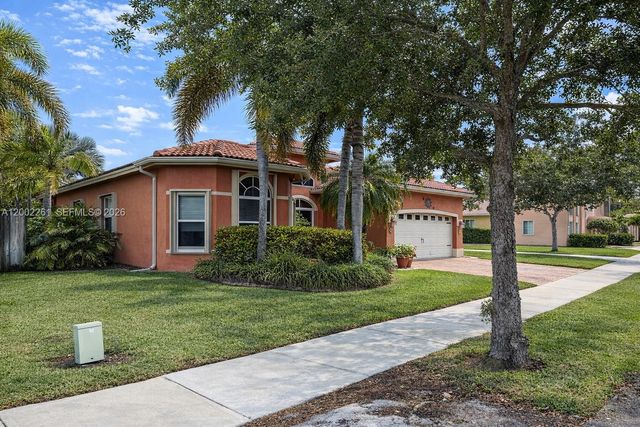 1483 SE 22nd Ln, Homestead, FL 33035