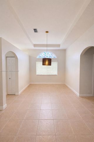 1483 SE 22nd Ln, Homestead, FL 33035