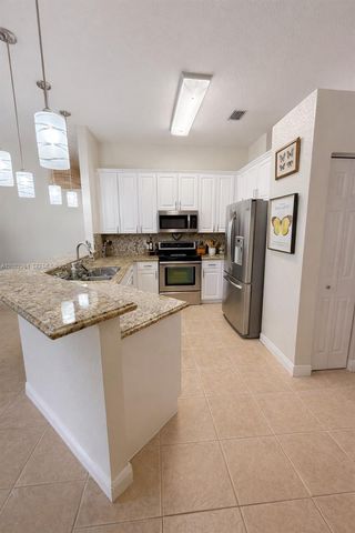 1483 SE 22nd Ln, Homestead, FL 33035