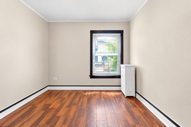 1528 E 74th Place 1E, Chicago, IL 60619