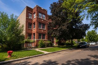 1528 E 74th Place 1E, Chicago, IL 60619