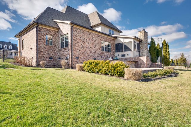 1856 Barnstaple Ln, Brentwood, TN 37027