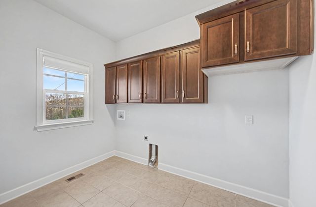 1856 Barnstaple Ln, Brentwood, TN 37027