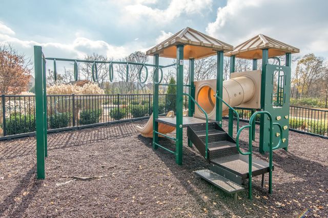 1856 Barnstaple Ln, Brentwood, TN 37027