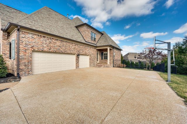 1856 Barnstaple Ln, Brentwood, TN 37027