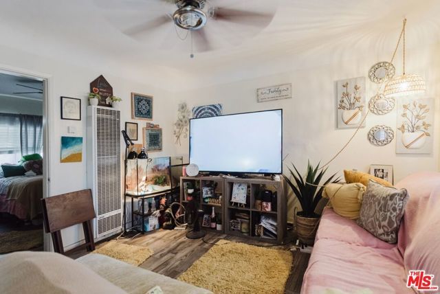 619 E 87th Street, Los Angeles, CA 90002