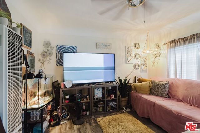 619 E 87th Street, Los Angeles, CA 90002