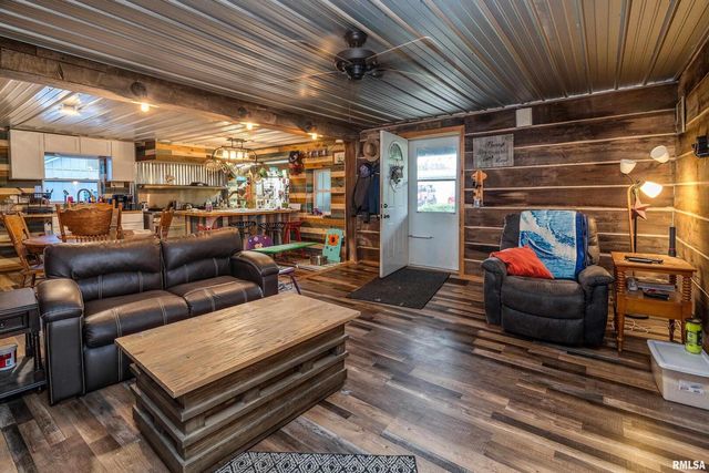 365 BOND Road, Galatia, IL 62935