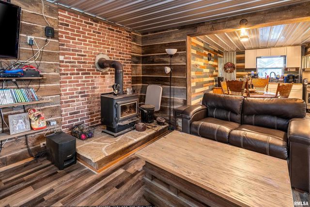 365 BOND Road, Galatia, IL 62935