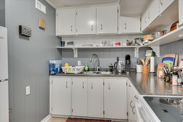 1004 Edisto Avenue, Aiken, SC 29801