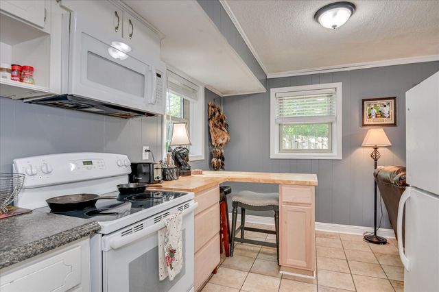 1004 Edisto Avenue, Aiken, SC 29801